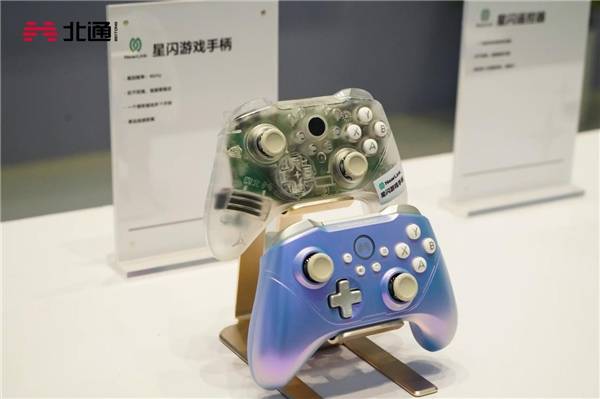 新突破星闪技术首次应用于手柄领域九游会国际入口北通游戏手柄领域全