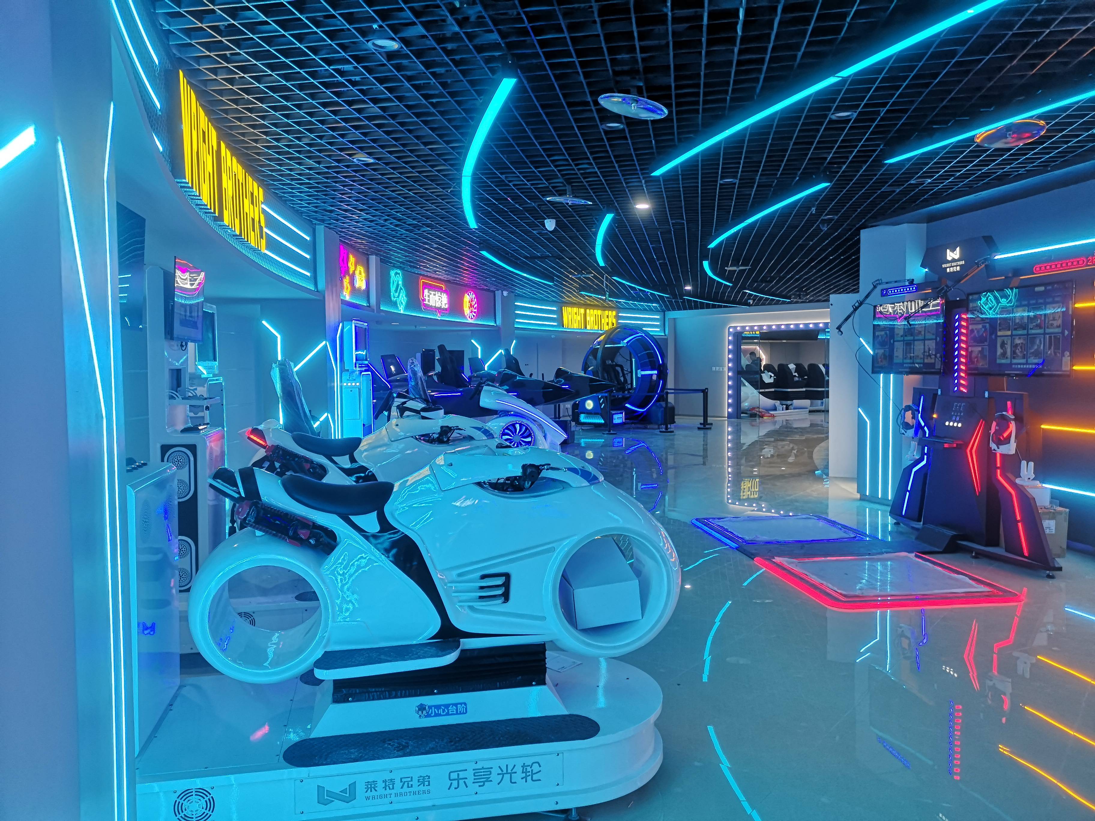 游戏设备的特点发展趋势九游会全站vr现实虚拟(图2)